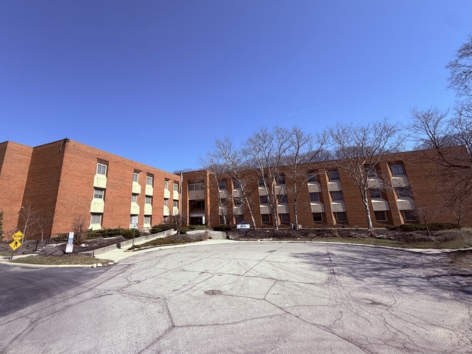 2100 Stella Ct 2100 Stella Ct